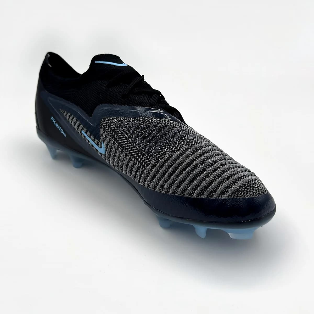Botín Nike Phantom GX III Fútbol 11 — foto 2 de 3