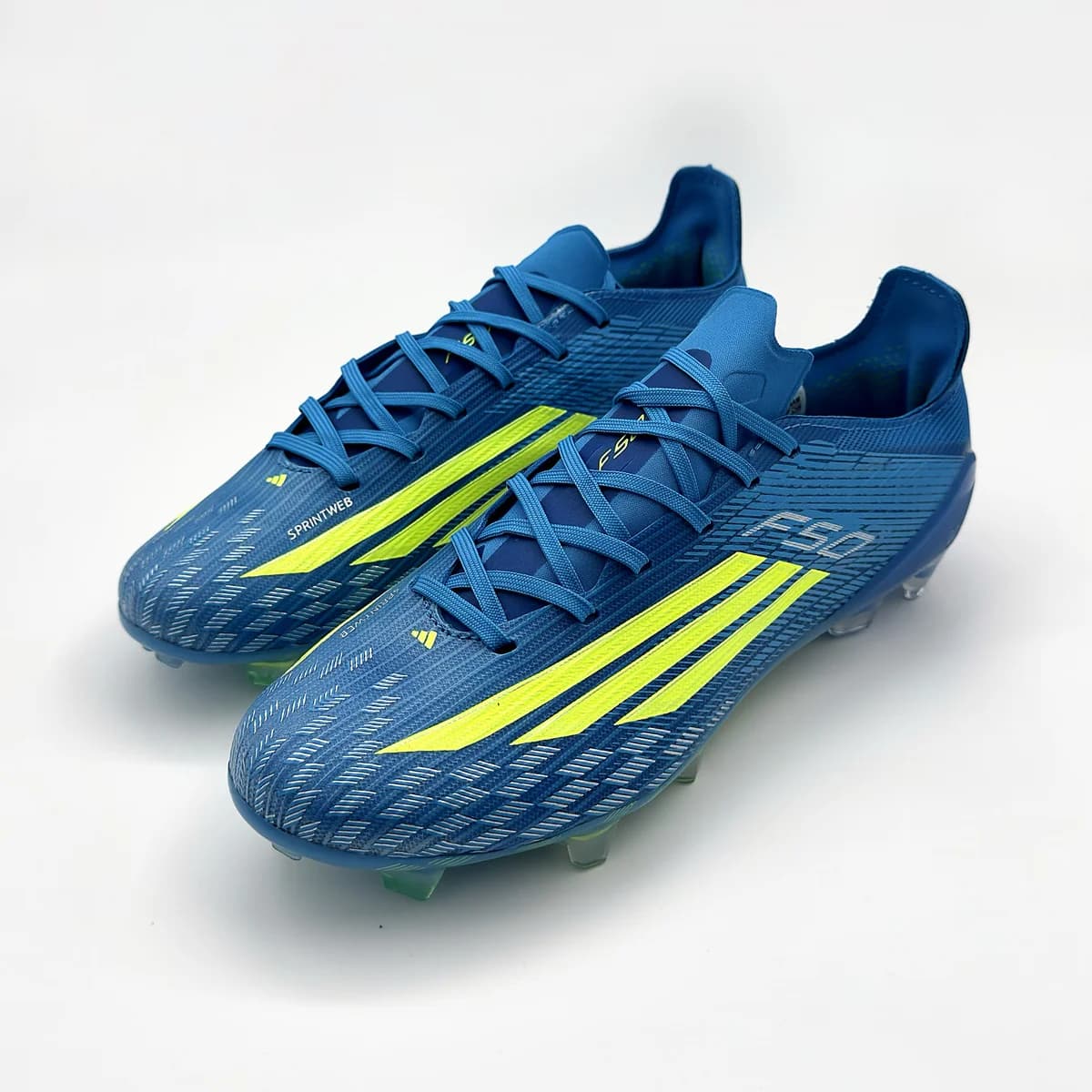 Botín Adidas F50 Fútbol 11 — foto 3 de 3