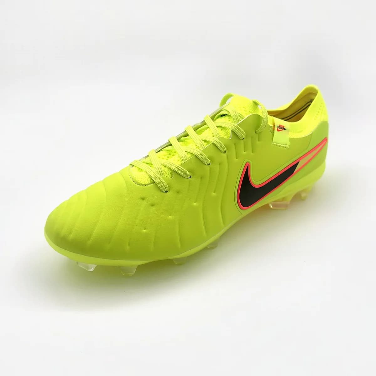 Botín Nike Tiempo Legend X Fútbol 11 — foto 1 de 3