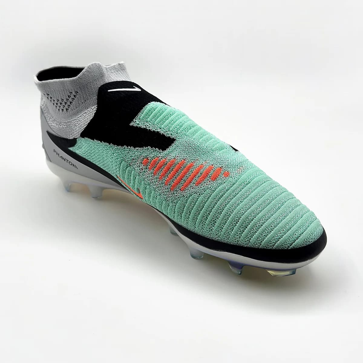 Botín Nike Phantom GX III S Fútbol 11 — foto 2 de 3