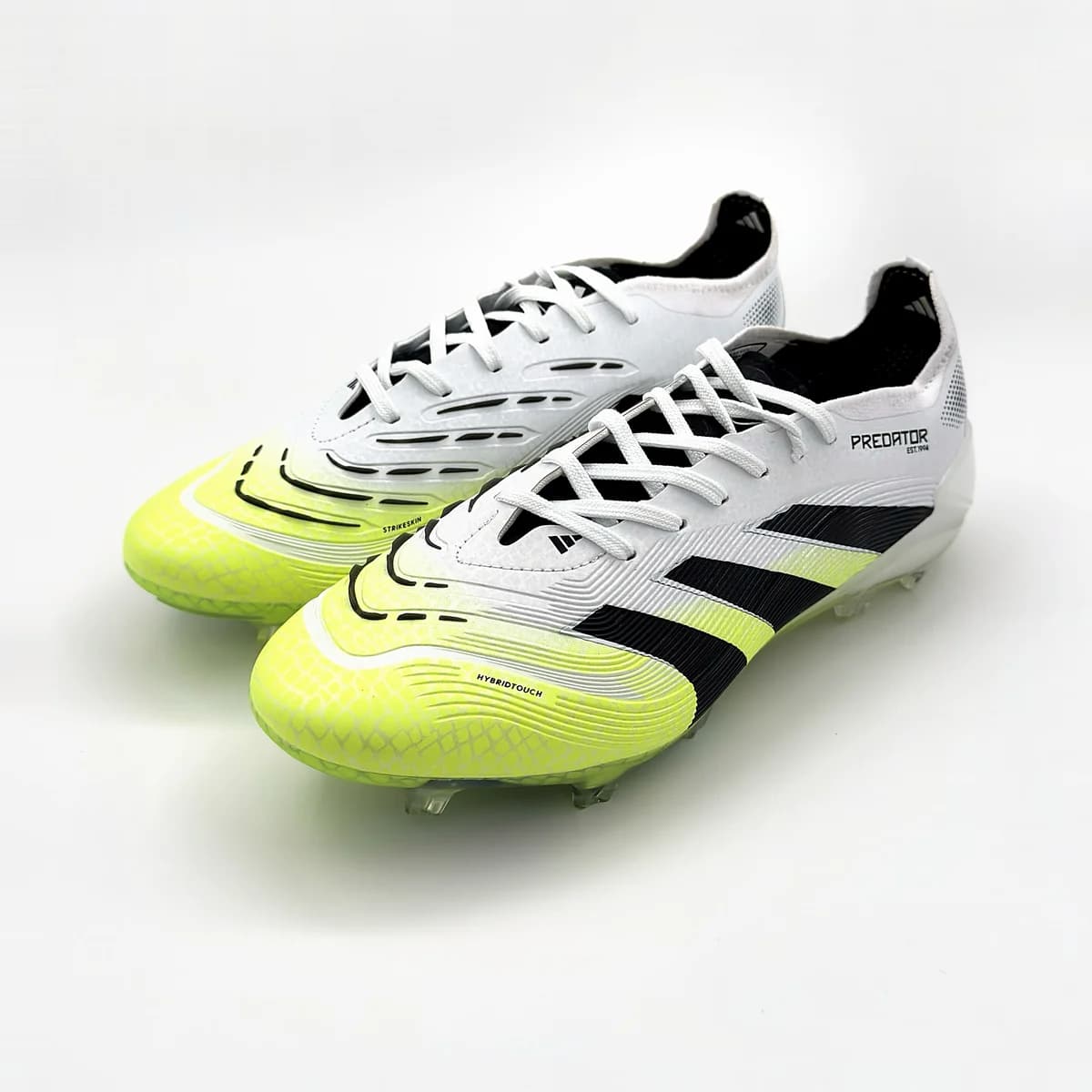 Botín Adidas Predator 25 Fútbol 11 — foto 3 de 3