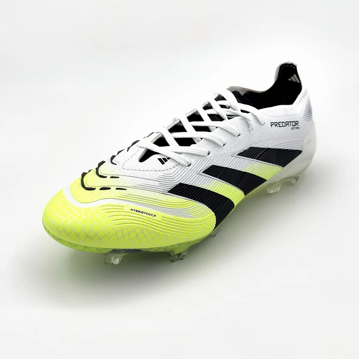 Botín Adidas Predator 25 Fútbol 11 — foto 1 de 3